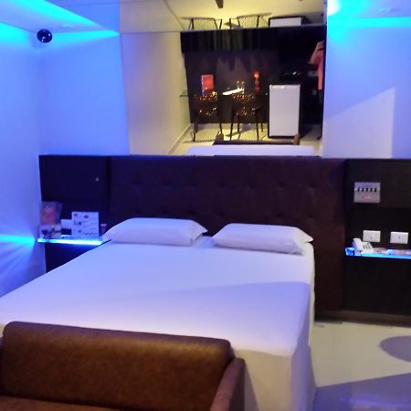 Eros Hotel - Adult Only ريسيفي المظهر الخارجي الصورة