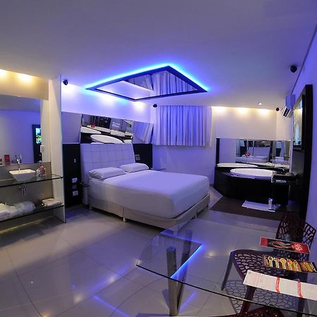 Eros Hotel - Adult Only ريسيفي المظهر الخارجي الصورة