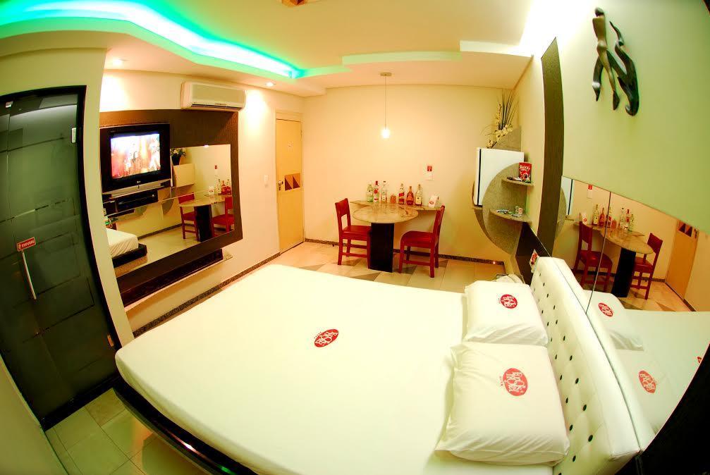 Eros Hotel - Adult Only ريسيفي المظهر الخارجي الصورة
