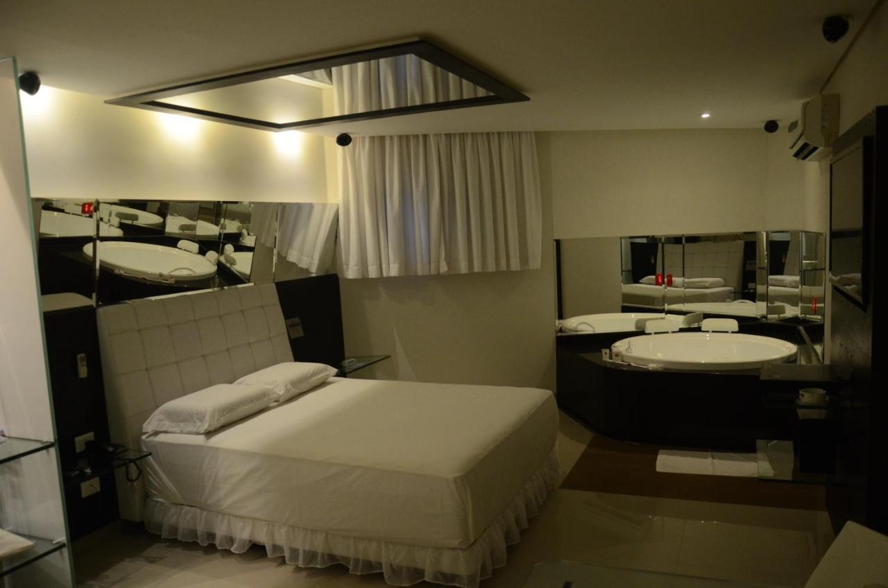 Eros Hotel - Adult Only ريسيفي المظهر الخارجي الصورة